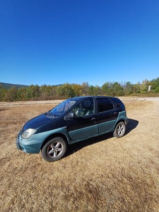 Renault Scenic RX4