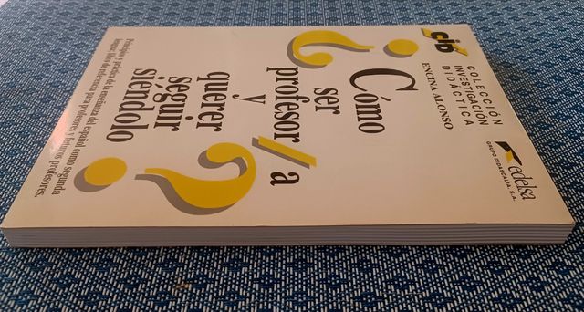 C.I.D. - Cómo ser profesor y querer seguir sién...