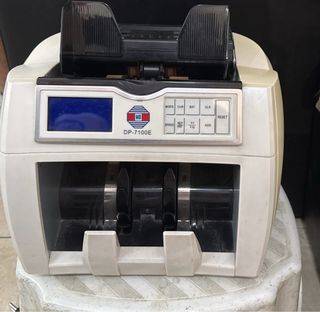 Contadora de Billetes MB DP-7100E