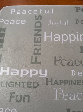 Alfombra de estudio con palabras positivas