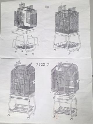 Jaula para loro negra más percha voladora.