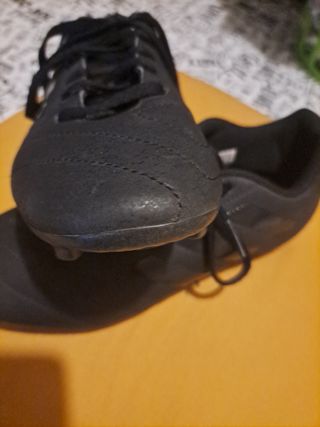 Botas de fútbol negras TALLA 39.5