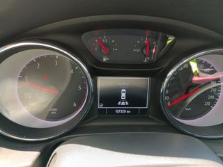 Opel Insignia  Grand Sport Selective