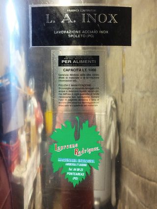 Cuba vino inox 1000 L siempre-llena.