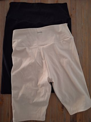 Mallas ciclista Oysho negras 25cm