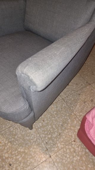 Butaca gris de tela Ikea