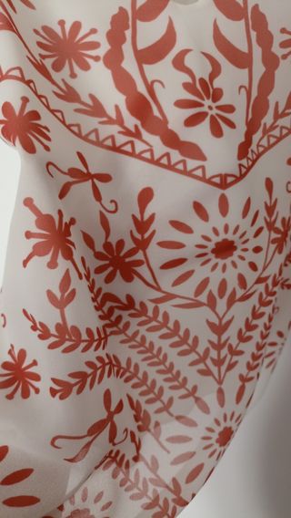 Blusa tirantes blanca flores rosas Talla L