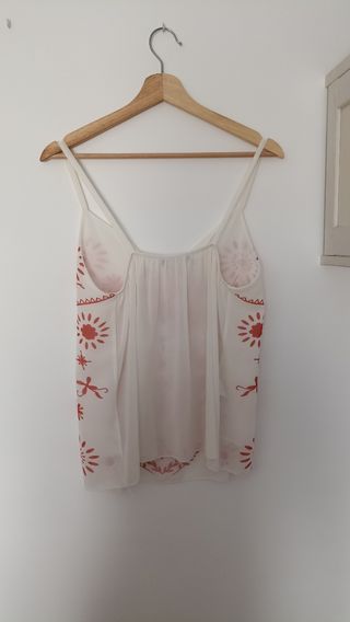 Blusa tirantes blanca flores rosas Talla L