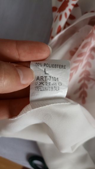 Blusa tirantes blanca flores rosas Talla L