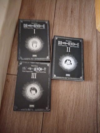 Death Note Black Edition tres primeros volúmenes