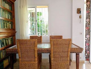 Chalet en venta en Gelves