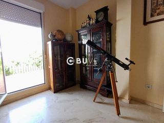 Chalet en venta en Gelves