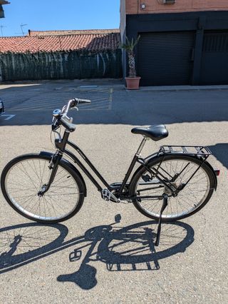 Bicicleta paseo Elops 500 con velocidades 