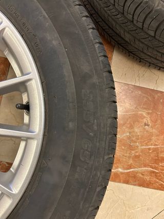 Llantas Range Rover Velar con Neumáticos Michelin