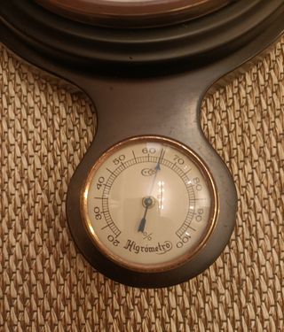 Estación Meteorológica de Pared