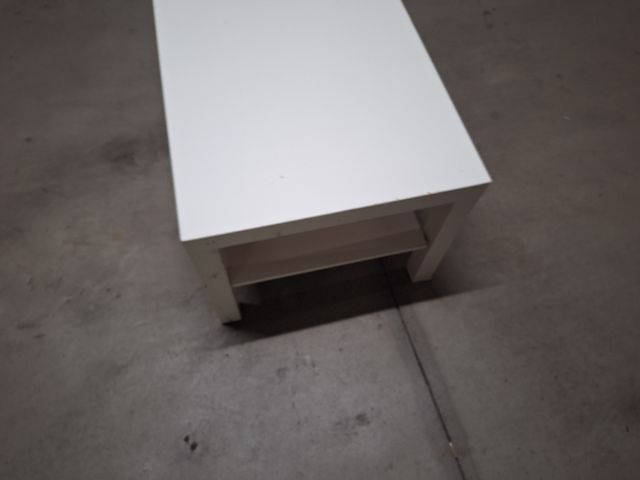 Mesa de centro blanca de madera
