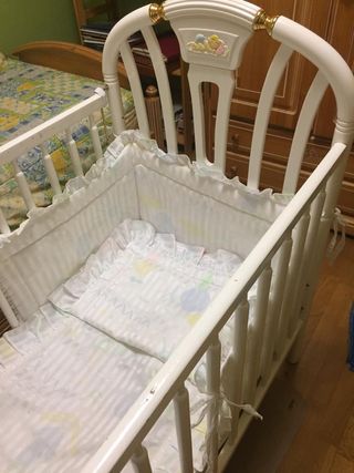 Cuna bebé con somier y colchón