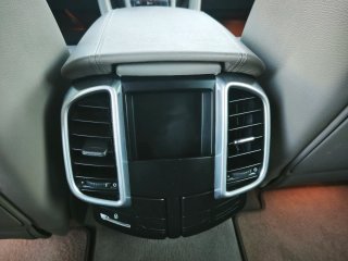 Porsche Cayenne 2012
