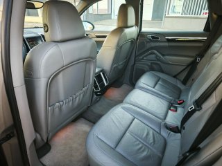 Porsche Cayenne 2012