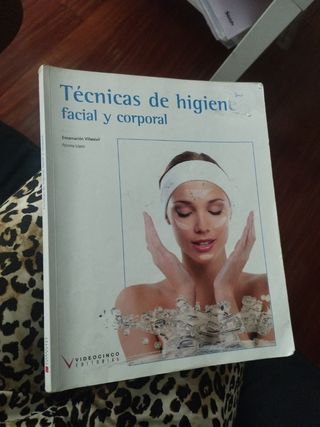 Técnicas de higiene facial y corporal (Spanish ...