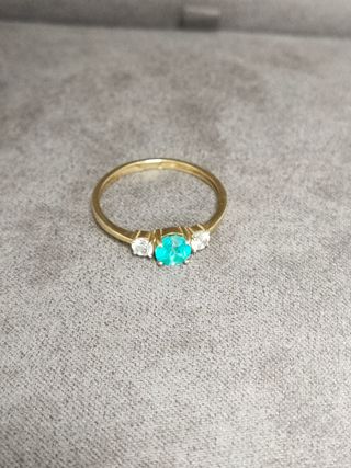 Anillo Oro 18k Esmeralda y Diamantes