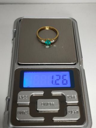 Anillo Oro 18k Esmeralda y Diamantes