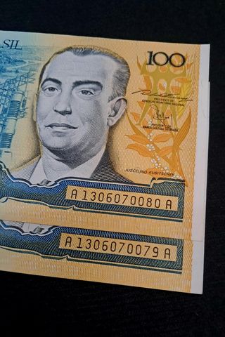 Banconote Brasile 100 Cruzados 2pz Ser Consecutiva