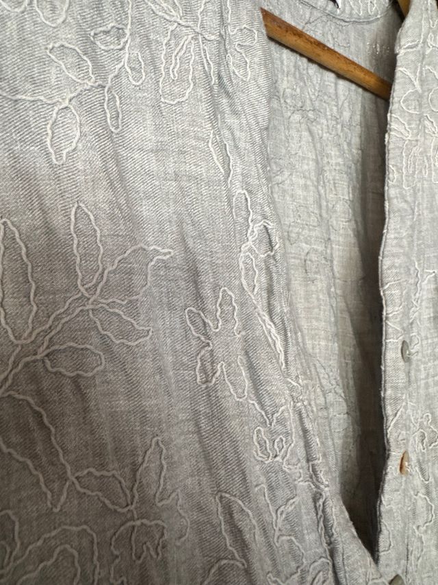 Vestido Zara Gris Bordado