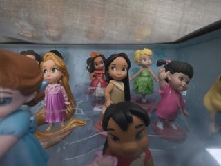 Figuras Disney Animators - Campanilla, Aladdin, Er