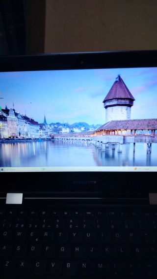 Portátil Lenovo Blanco yoga 300