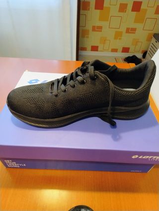 Lotto Evo 1000 Scarpe da Ginnastica Nere