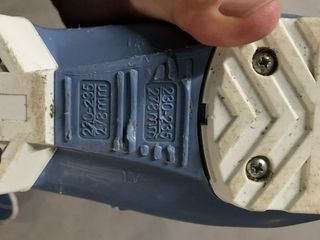 Esquís Salomon JR 140cm con Palos y Botas