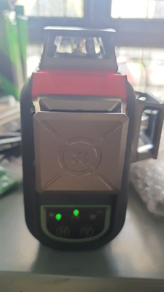 Nivel láser verde UNI-T 360° 3D 8/12/16 líneas LM5