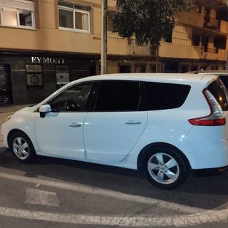 Renault Grand Scenic 2009
