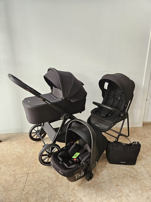 Attenzione Il miglior passeggino 3 in 1. Nuovo