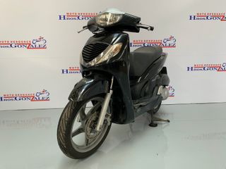 Honda Scoopy SH 125 Negra