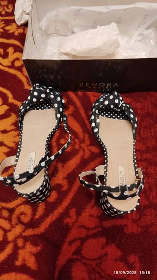 Sandalias ZENDRA lunares