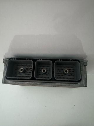 Centralita Jaguar S-Type XR8A12A650NBA