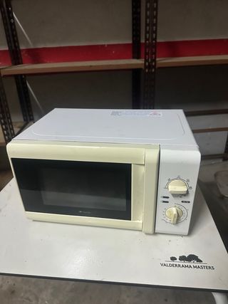 Microondas Carrefour Blanco