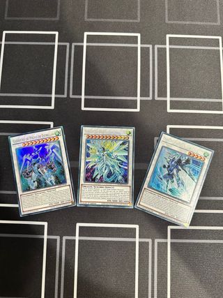 Yu-Gi-Oh! DECK POLVO DE ESTRELLAS / STARDUST