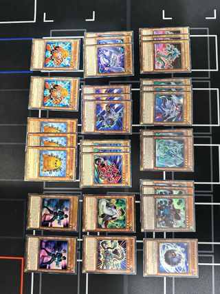 Yu-Gi-Oh! DECK POLVO DE ESTRELLAS / STARDUST