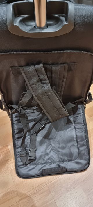 Trolley Mochila Flexible 50L Negra