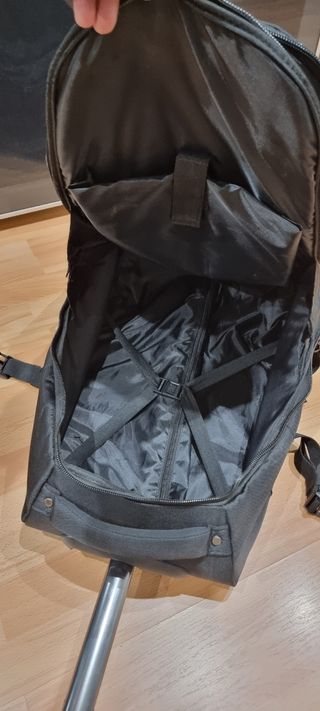 Trolley Mochila Flexible 50L Negra