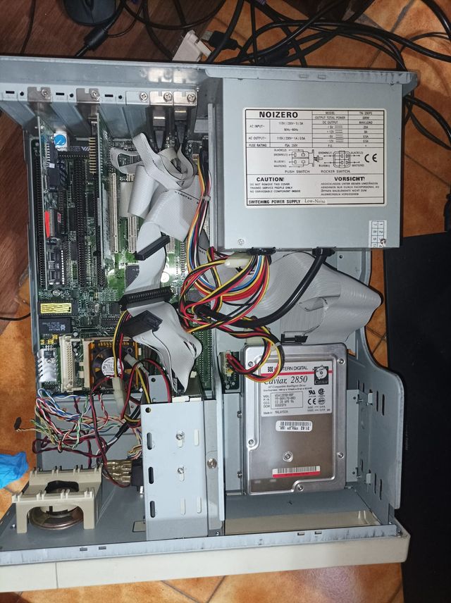 PC Fisso Intel pentium vintage retro