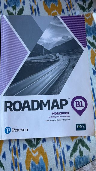 ROADMAP B1 STUDENTS BOOK WITH DIGITAL RESOURCES...