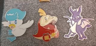 Lote 14 Pins Marcas y Pokémon