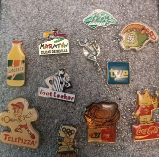 Lote 14 Pins Marcas y Pokémon