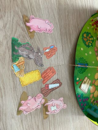 Los tres cerditos y el lobo feroz