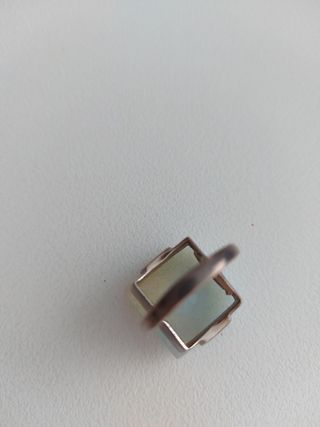 Sortija plata y piedra luna