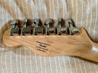 Squier by Fender Telecaster con mejoras